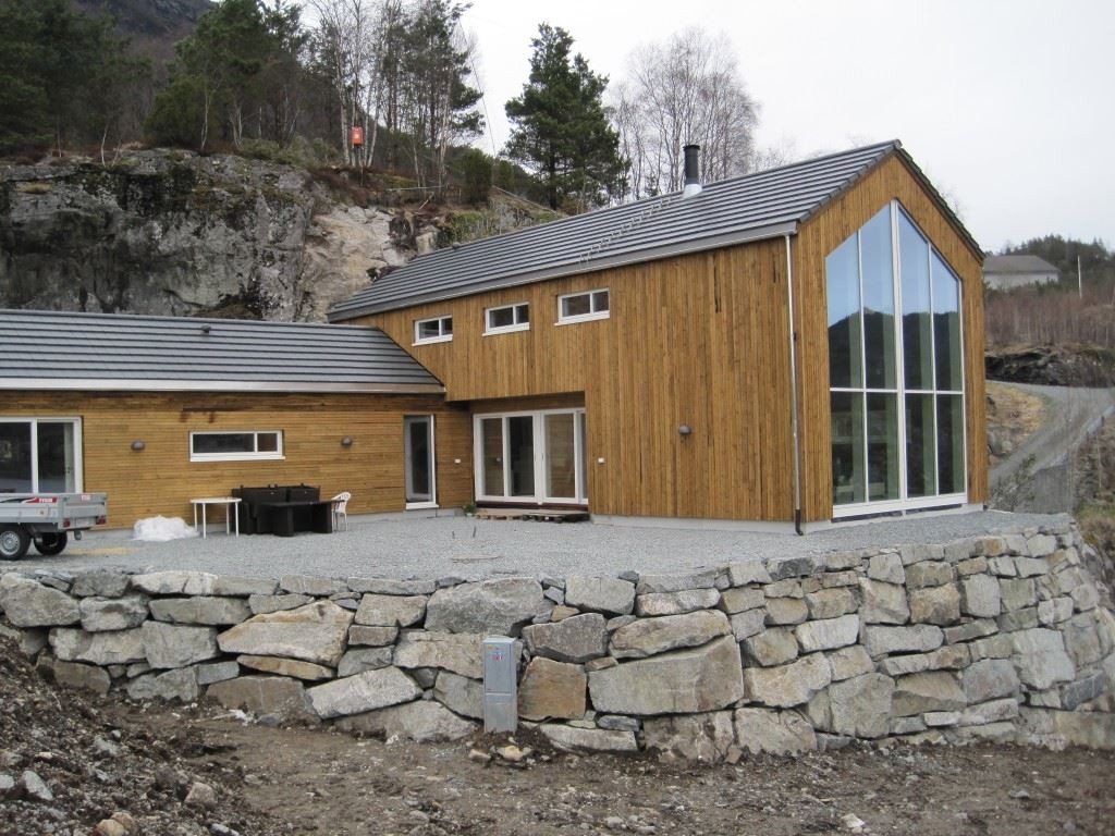 Heimlund Bygg AS har gjort en flott jobb med denne hytten